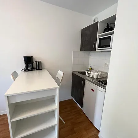 Acajou, Studio Avec Terrasse Et Parking Prive Apartment *